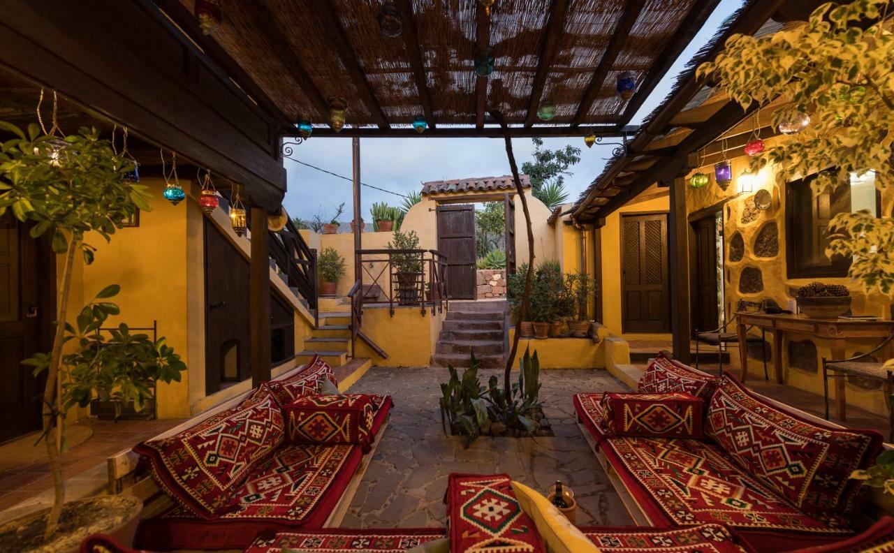 Bohemian Hideaway Finca - 2 Unique Houses With Shared Pool Santa Lucia Oda fotoğraf