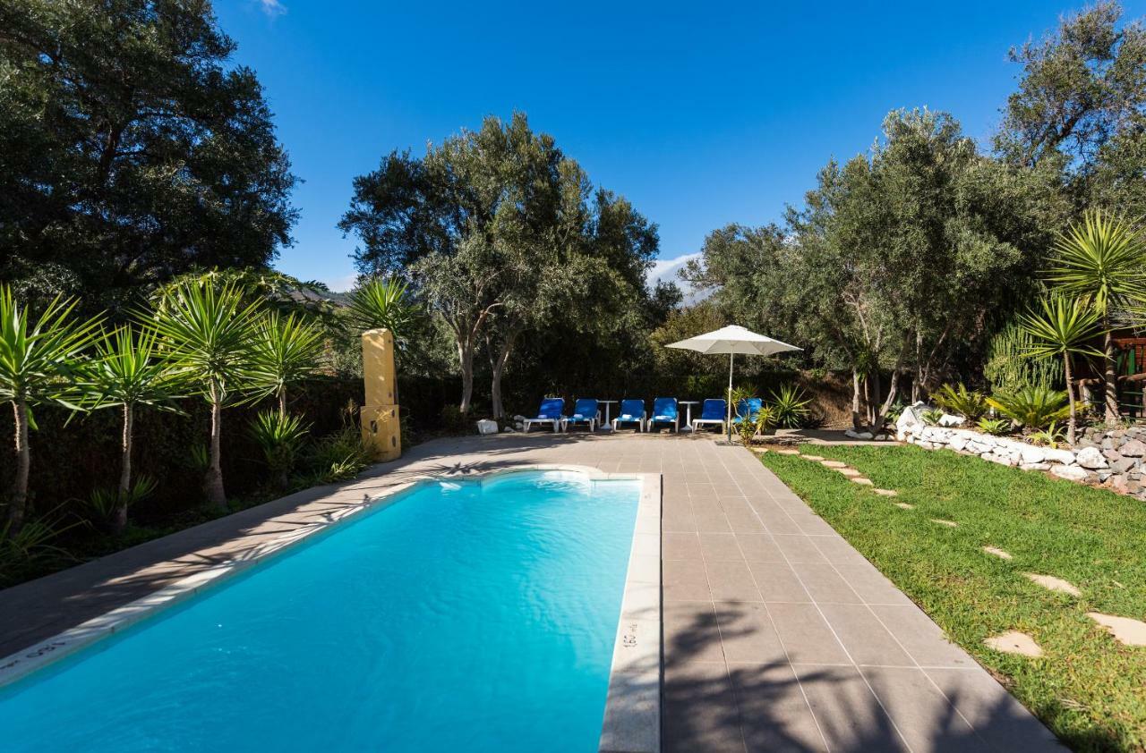 Bohemian Hideaway Finca - 2 Unique Houses With Shared Pool Santa Lucia Dış mekan fotoğraf